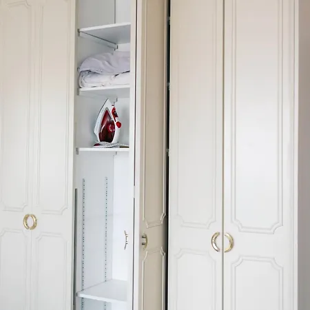 The Cosy Eiffel * Παρίσι